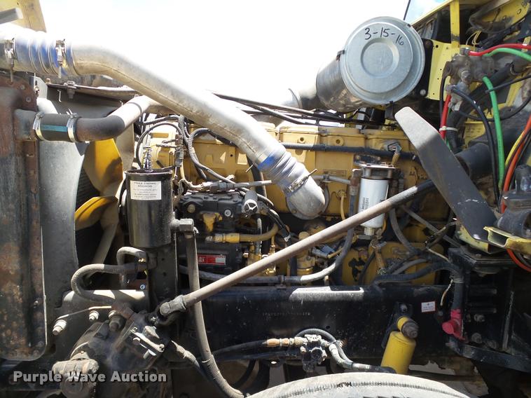 image for item DB4074 1996 Freightliner FLD semi truck