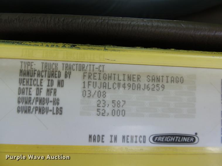 image for item DB4075 2009 Freightliner FLD120 SD semi truck