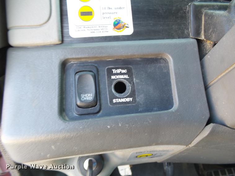 image for item DB7430 2003 Freightliner Columbia semi truck