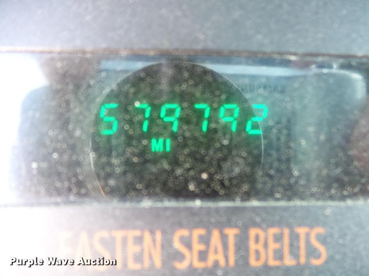 image for item DB7430 2003 Freightliner Columbia semi truck