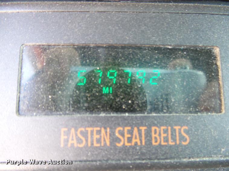 image for item DB7430 2003 Freightliner Columbia semi truck