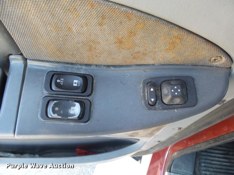 image for item DB7430 2003 Freightliner Columbia semi truck