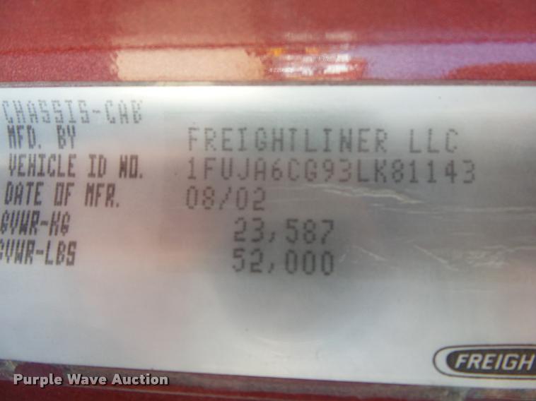 image for item DB7430 2003 Freightliner Columbia semi truck