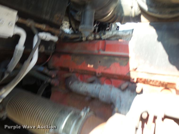 image for item DB7431 2003 Kenworth T800 semi truck