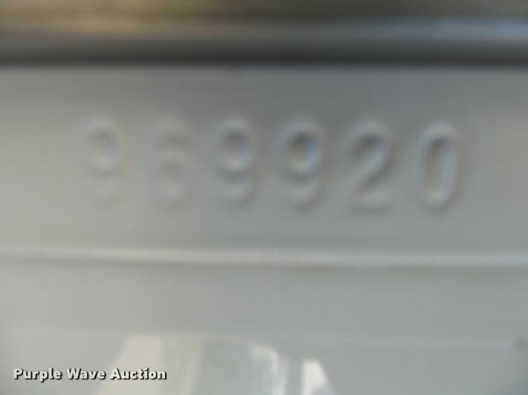 image for item DB7431 2003 Kenworth T800 semi truck