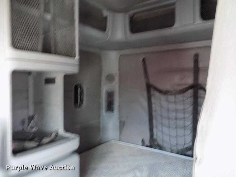 image for item DC4935 2003 Freightliner ST120 semi truck