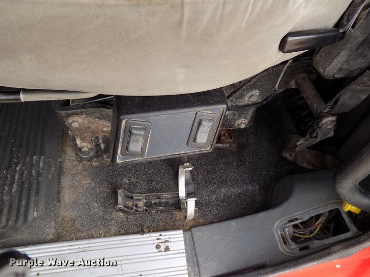 image for item DC4935 2003 Freightliner ST120 semi truck