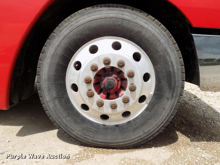 image for item DC4935 2003 Freightliner ST120 semi truck