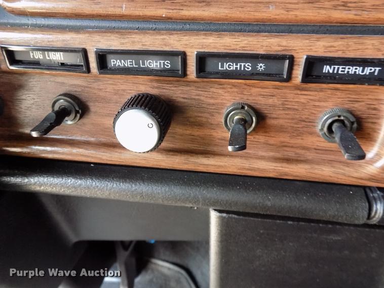 image for item DC4936 1993 Freightliner FDL112 semi truck