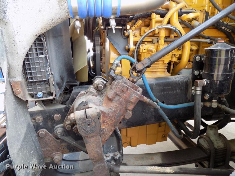 image for item DC4936 1993 Freightliner FDL112 semi truck