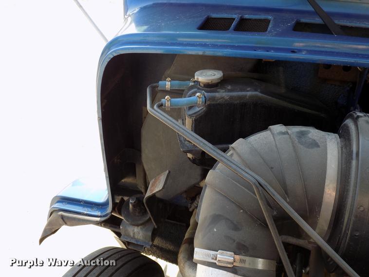 image for item DC4936 1993 Freightliner FDL112 semi truck