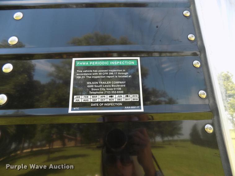 image for item DC4938 2016 Wilson Pace Setter triple hopper bottom grain trailer