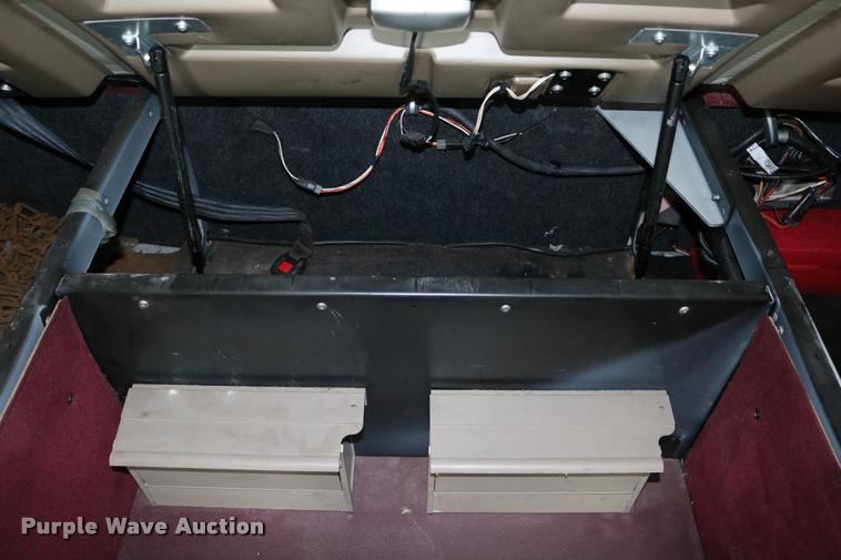 image for item DD0238 2007 International 9400i semi truck