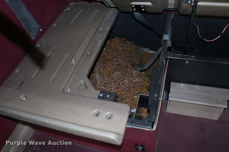 image for item DD0238 2007 International 9400i semi truck