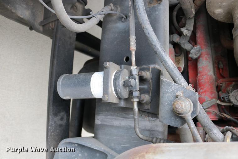 image for item DD0238 2007 International 9400i semi truck