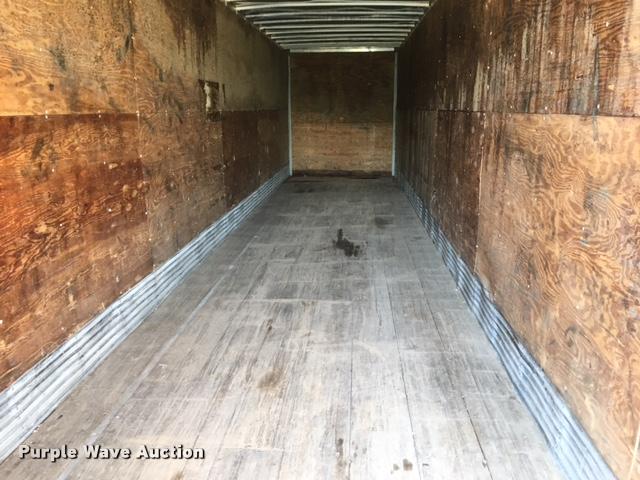 image for item G1408 1988 Stoughton dry van trailer