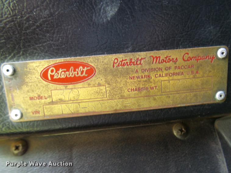 image for item K1837 1994 Peterbilt 379 semi truck