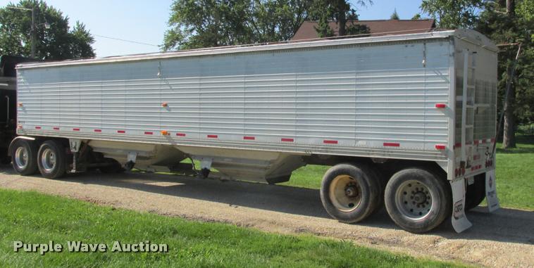 image for item K6118 1994 Timpte double hopper grain trailer