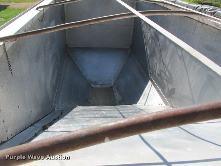 image for item K6118 1994 Timpte double hopper grain trailer