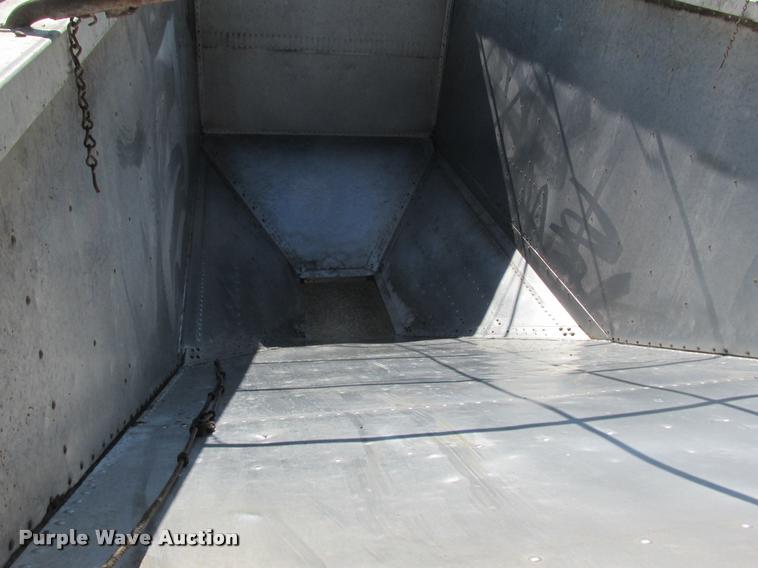 image for item K6118 1994 Timpte double hopper grain trailer