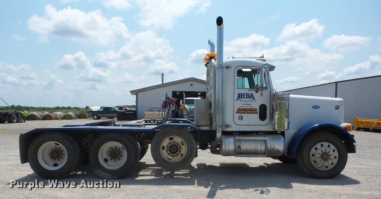 image for item K6445 1995 Peterbilt 379 semi truck