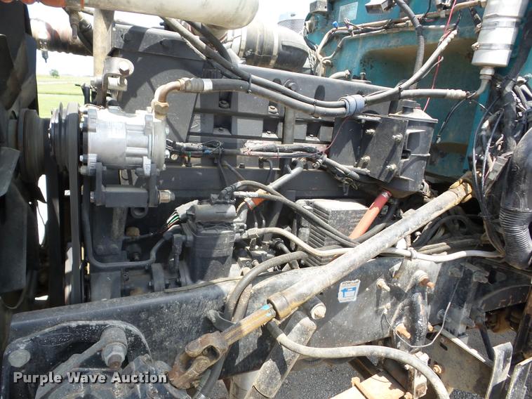 image for item K6445 1995 Peterbilt 379 semi truck