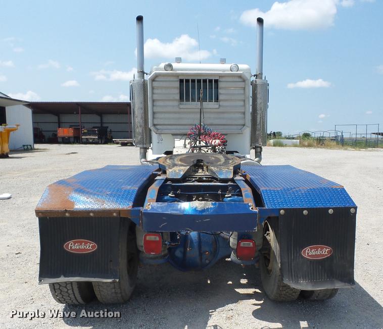 image for item K6446 1993 Peterbilt 378 semi truck