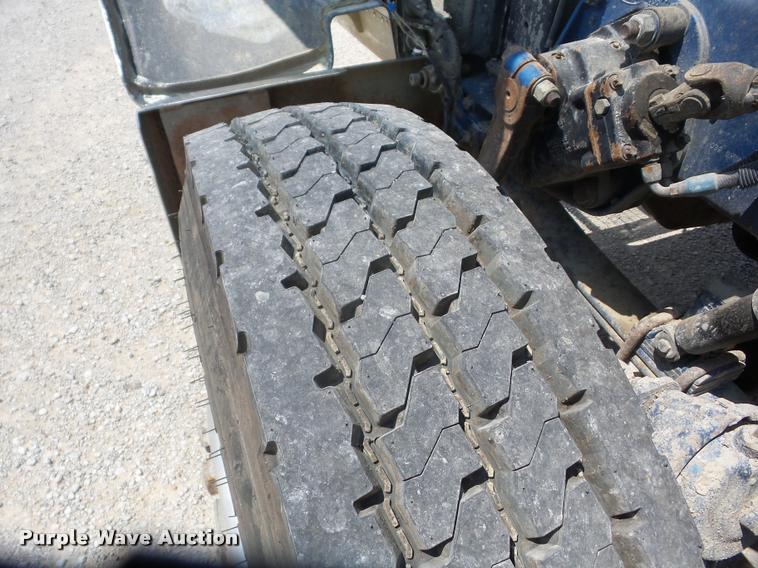 image for item K6446 1993 Peterbilt 378 semi truck