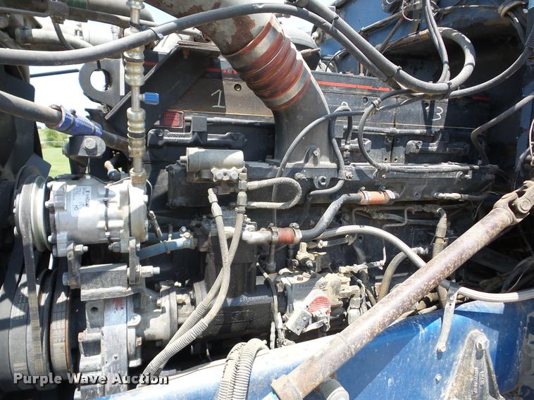 image for item K6446 1993 Peterbilt 378 semi truck