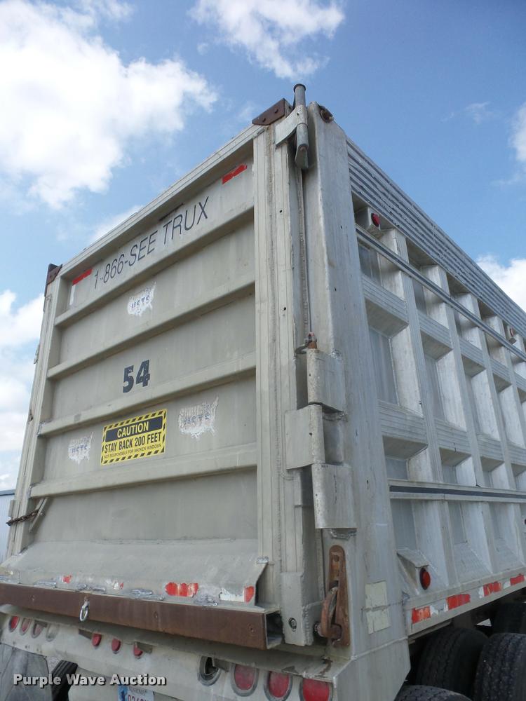 image for item K6450 1999 Usts end dump trailer