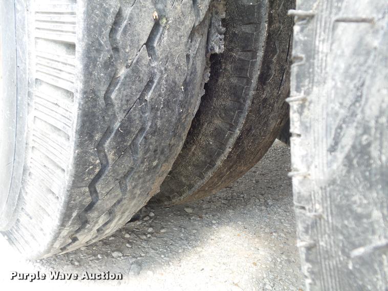 image for item K7499 1989 Dorsey SIDT-86-LSFB dry van trailer