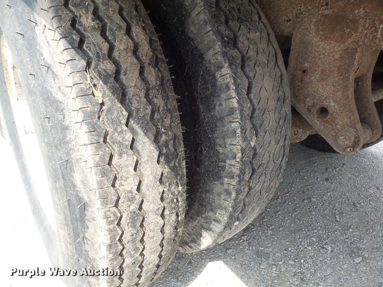 image for item K7499 1989 Dorsey SIDT-86-LSFB dry van trailer