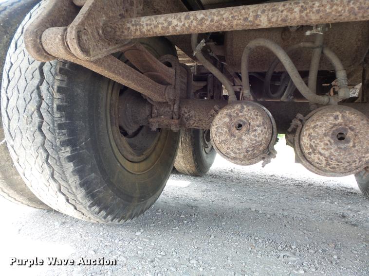 image for item K7499 1989 Dorsey SIDT-86-LSFB dry van trailer