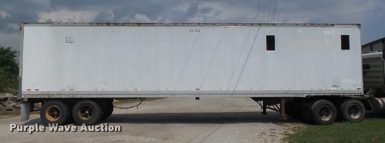 image for item K7500 1995 Pine dry van trailer