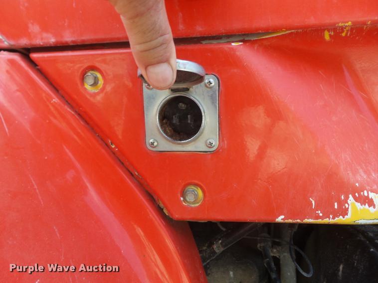 image for item K7523 2000 Sterling A9500 semi truck