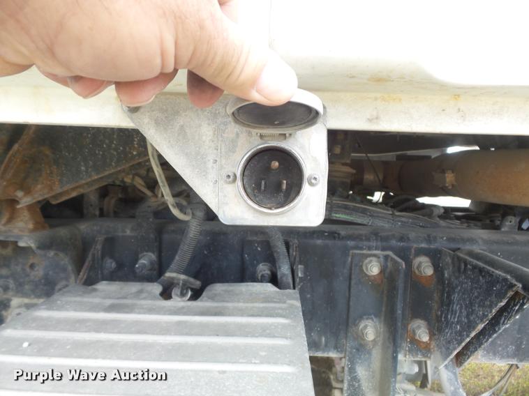 image for item K7525 2005 Mack CH613 semi truck