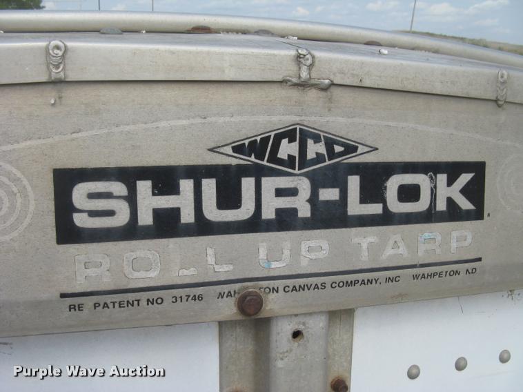 image for item L2303 1981 Merritt GS-420-10 double hopper grain trailer