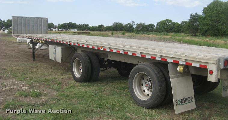 image for item L2304 1996 Chaparral flatbed trailer