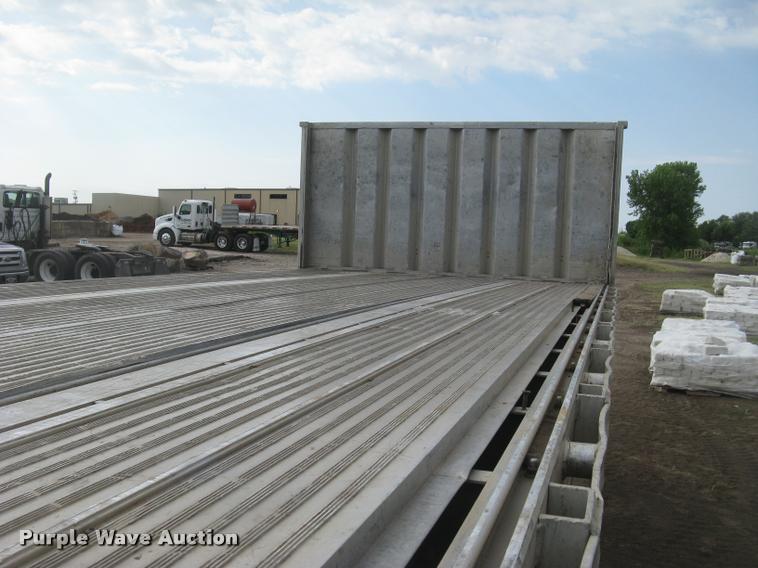image for item L2304 1996 Chaparral flatbed trailer
