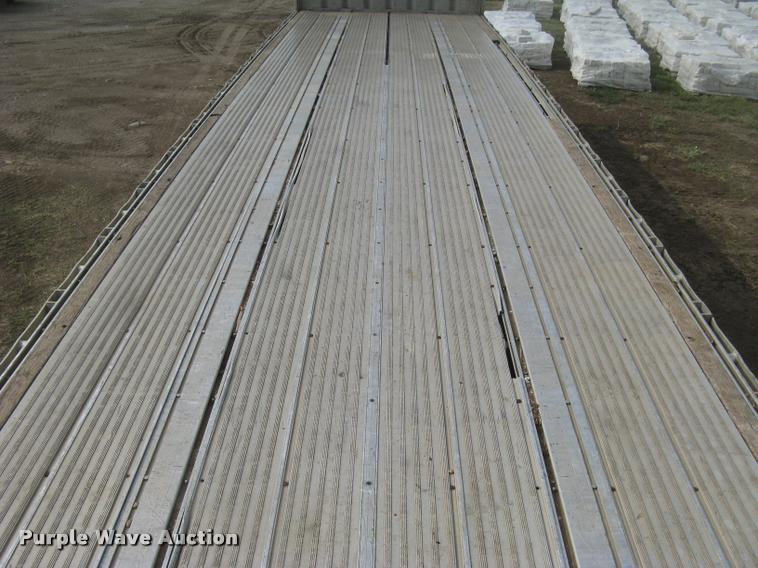 image for item L2304 1996 Chaparral flatbed trailer