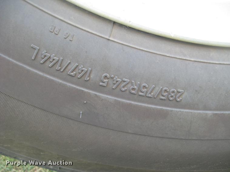 image for item L2304 1996 Chaparral flatbed trailer