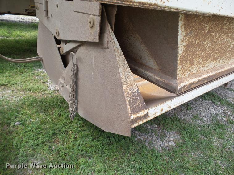 image for item L5623 2002 Trail Blazer S-4403 bottom dump trailer