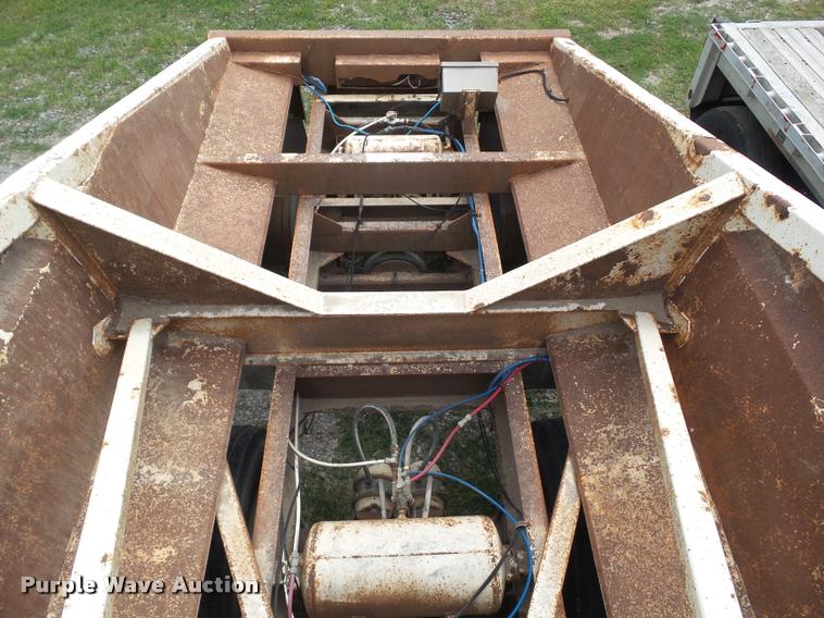 image for item L5623 2002 Trail Blazer S-4403 bottom dump trailer