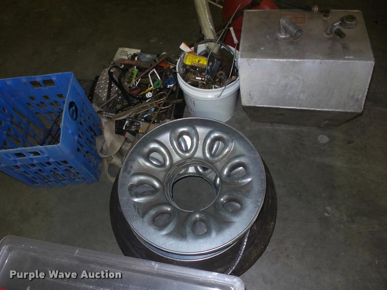 image for item BI9600 Automotive accessories