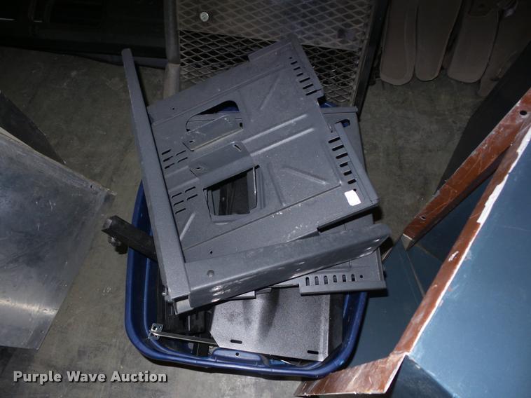 image for item BI9600 Automotive accessories