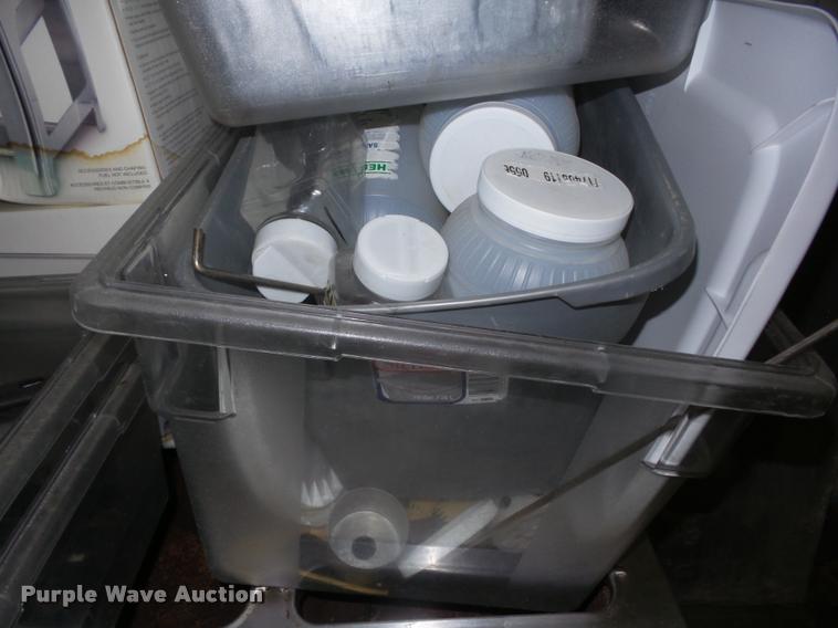 image for item BI9604 Restaurant equipment