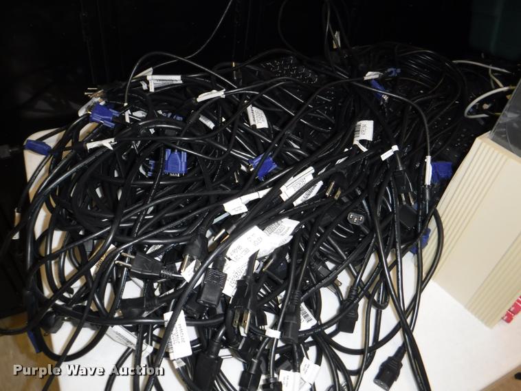 image for item BY9845 (36) Lenovo ThinkCenter CPUs