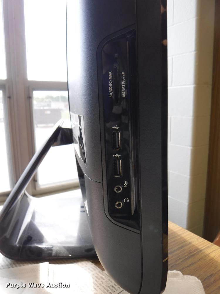 image for item BY9847 (26) HP Omni Pro 110 computers