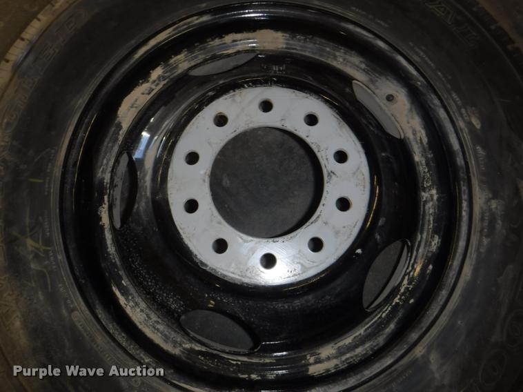 image for item BY9891 (6) Goodyear 8R19.5 tires