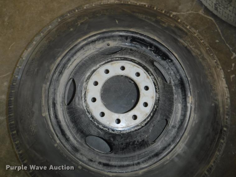 image for item BY9891 (6) Goodyear 8R19.5 tires